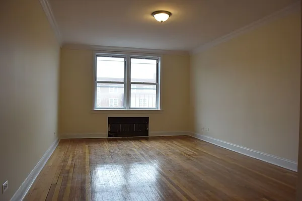 Sold by WRL Realty, LLC | media 25