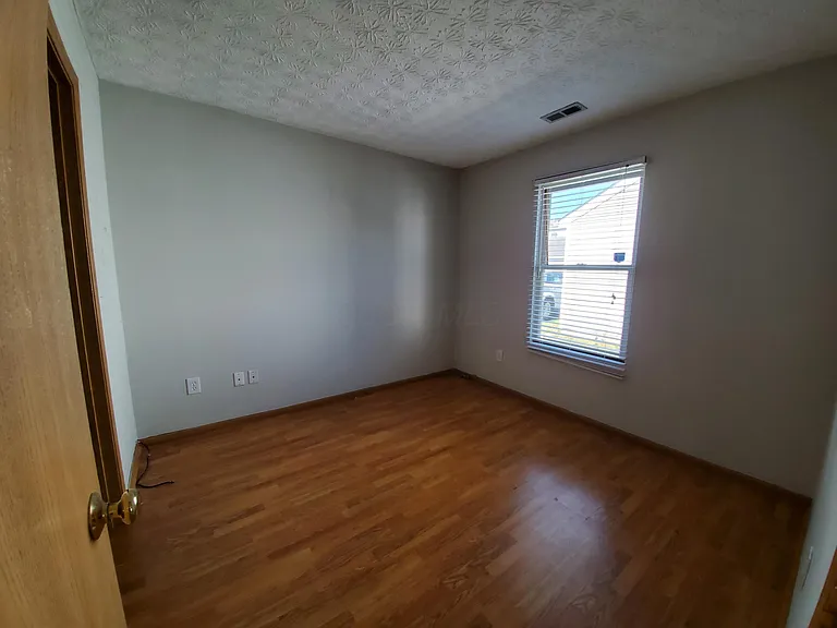 1803 Canopy Ln — Photo 30