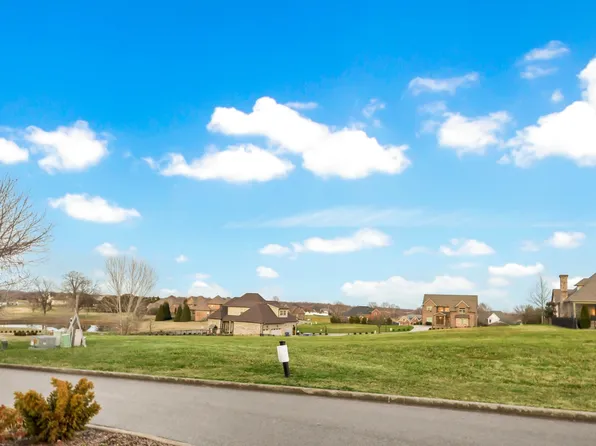 2569 Stone Manor Way, Clarksville, TN 37043