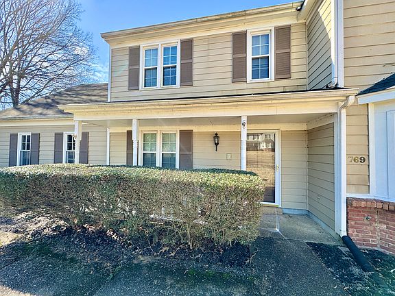 2nd image of 769 Concordia Dr