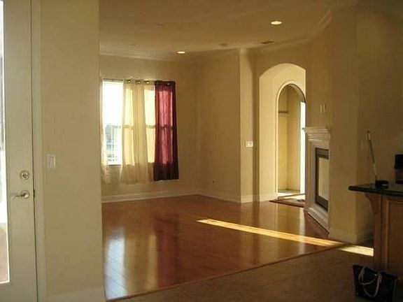 5th image of 18290 Serra Pl