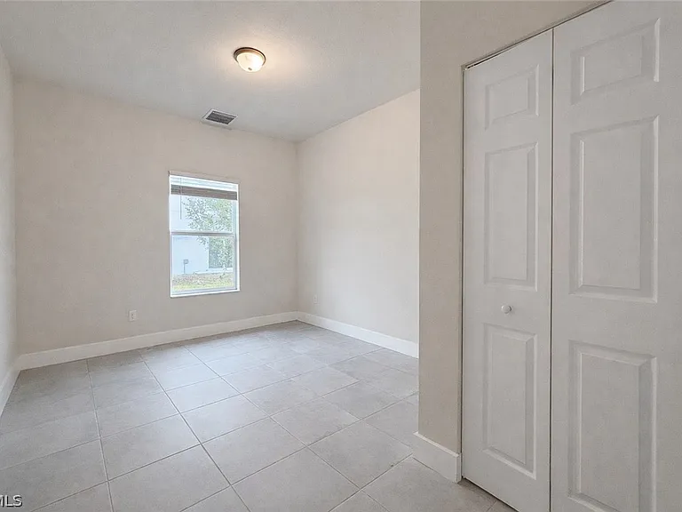 3303 SW 8th Pl #106 — Photo 11