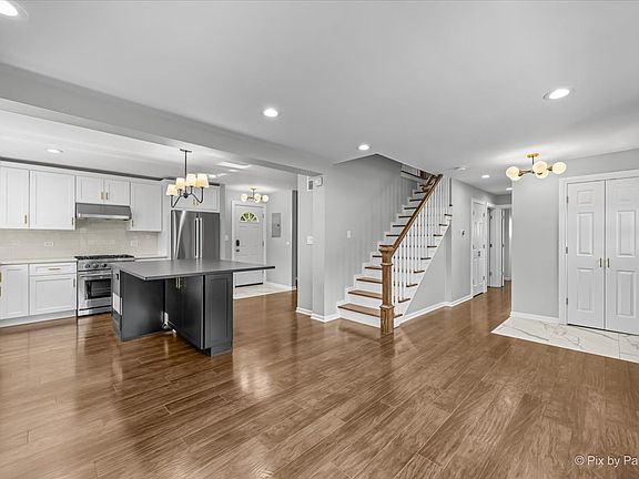 5th image of 336 Orchard Ter