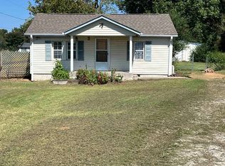 8605 2nd St, Leighton, AL 35646