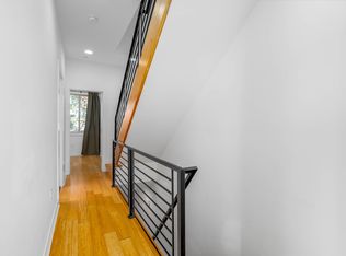 514 Mercy St, Philadelphia, PA 19148