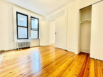 Rented by HOLTON REAL ESTATE INC.