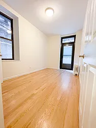 Rented by Urban Real Estate Inc