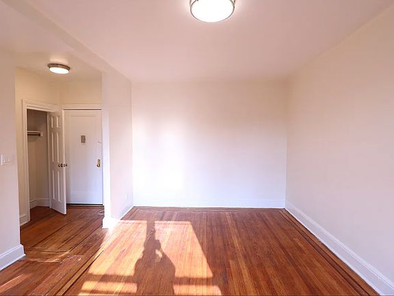3rd image of 151-10 35th Ave #1C