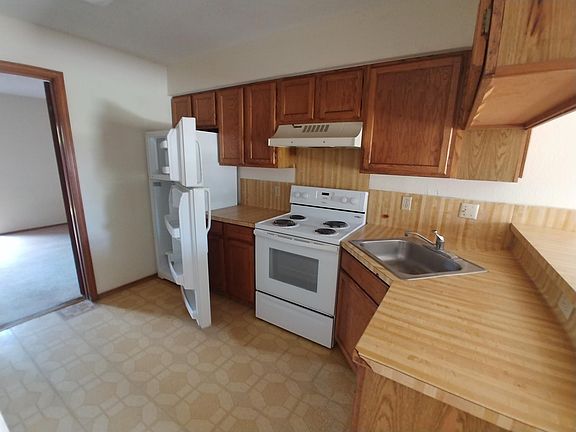 2nd image of 2109 Kerria Ave APT 7