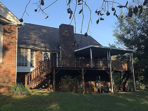 3rd image of 310 County Road 572