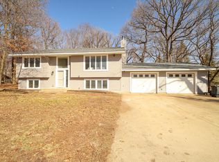 2918 Shadow Dr SE, Rochester, MN 55904