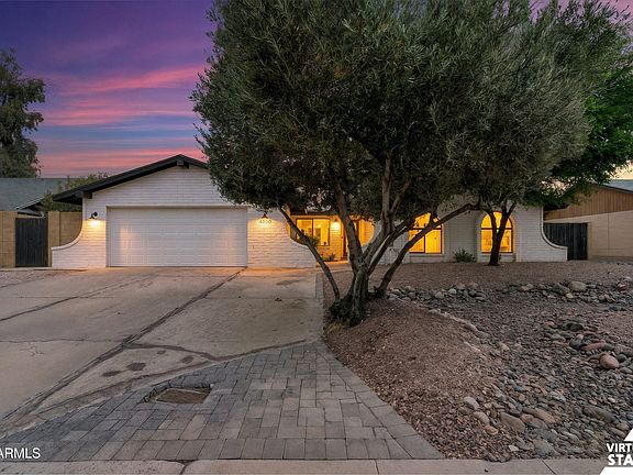 3rd image of 4830 E ACOMA Drive