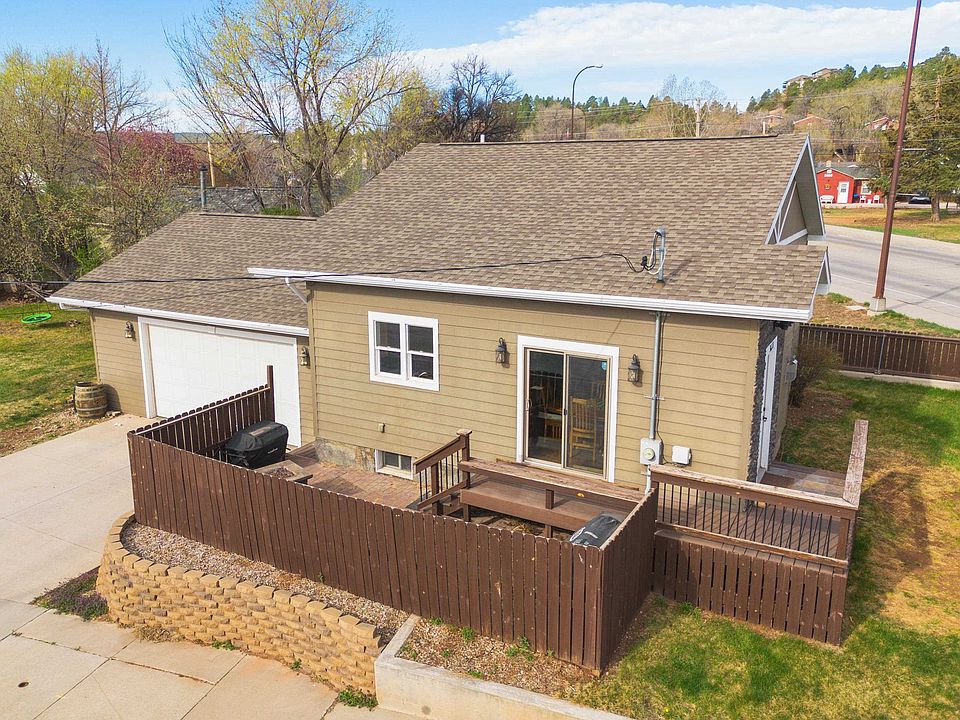 1st image of 3633 Canyon Lake Dr