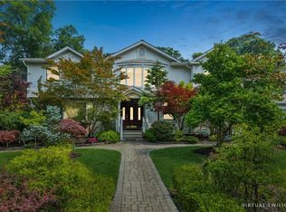 6 Demarest Mill Ct, West Nyack, NY 10994