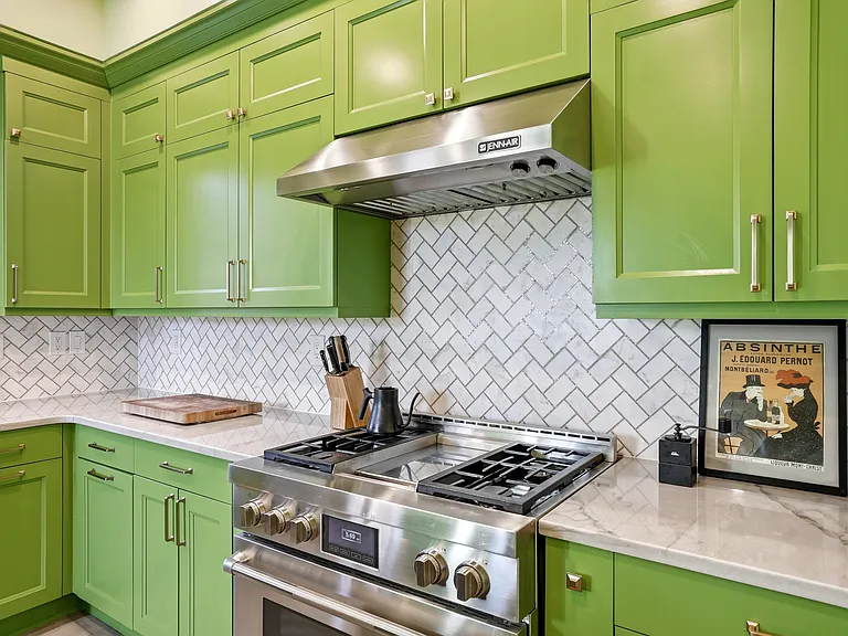 9000 Monaco St #8 — Photo 42