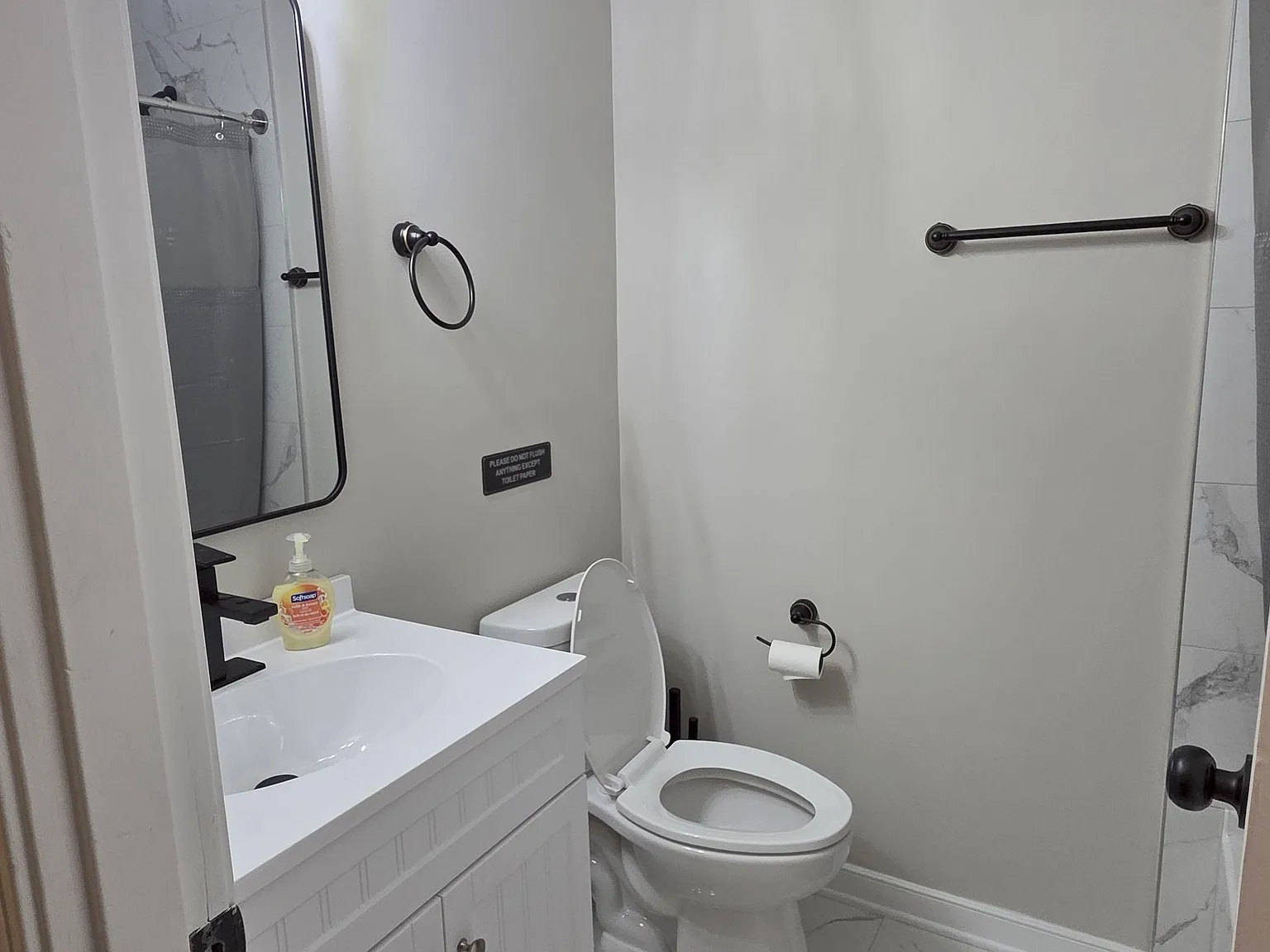 4 bed, 3.0 bath, 2229 sqft, $797 — Photo 4