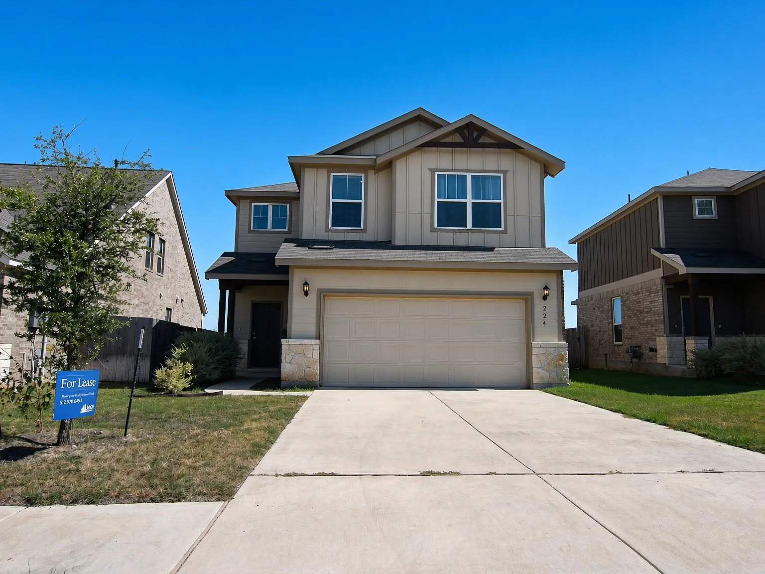3 bed, 2.5 bath, 1846 sqft, $2,195 — Photo 1