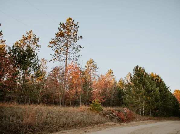 Roop Rd, Kingsley, MI 49649