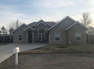 25590 Eric Way, Madera, CA 93638