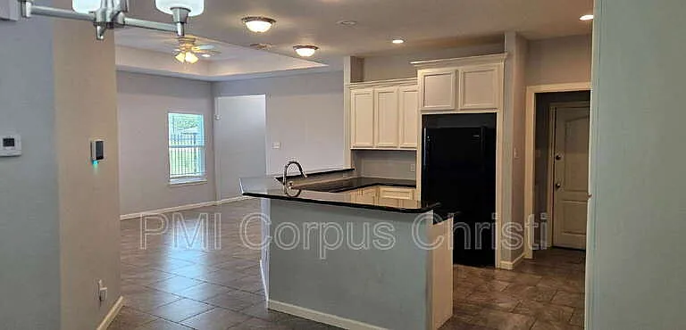 6402 Williams Dr #A — Photo 12