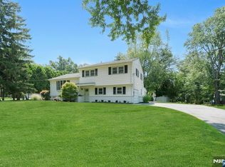 615 Maze Rd, River Vale, NJ 07675