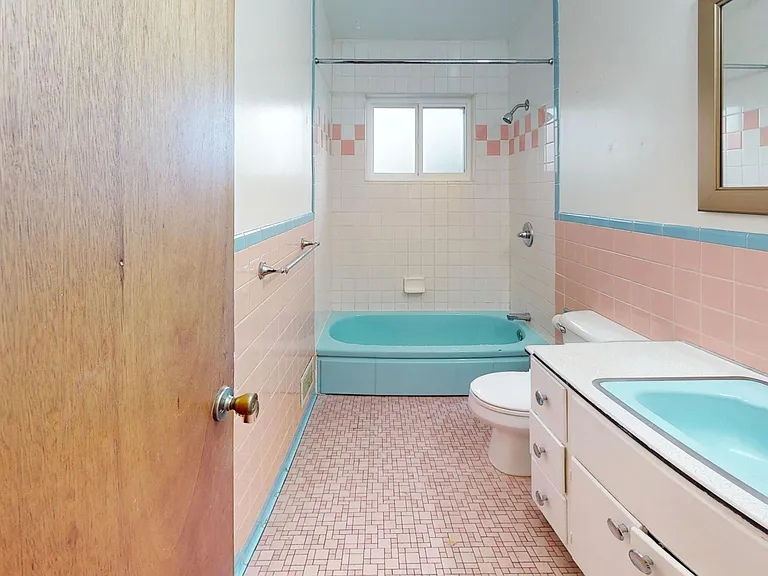 1326 S Sherman St #1 — Photo 9