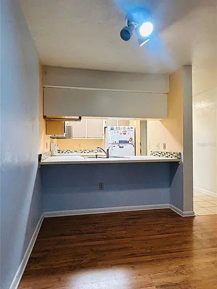 4328 SW 69th Ter — Photo 8