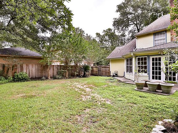 4th image of 2915 Crystal Falls Dr