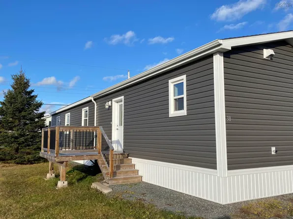 38 Rogers Dr, Antigonish, NS B2G 0E7
