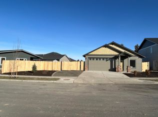 4853 SW Yew Pl LOT 15, Redmond, OR 97756