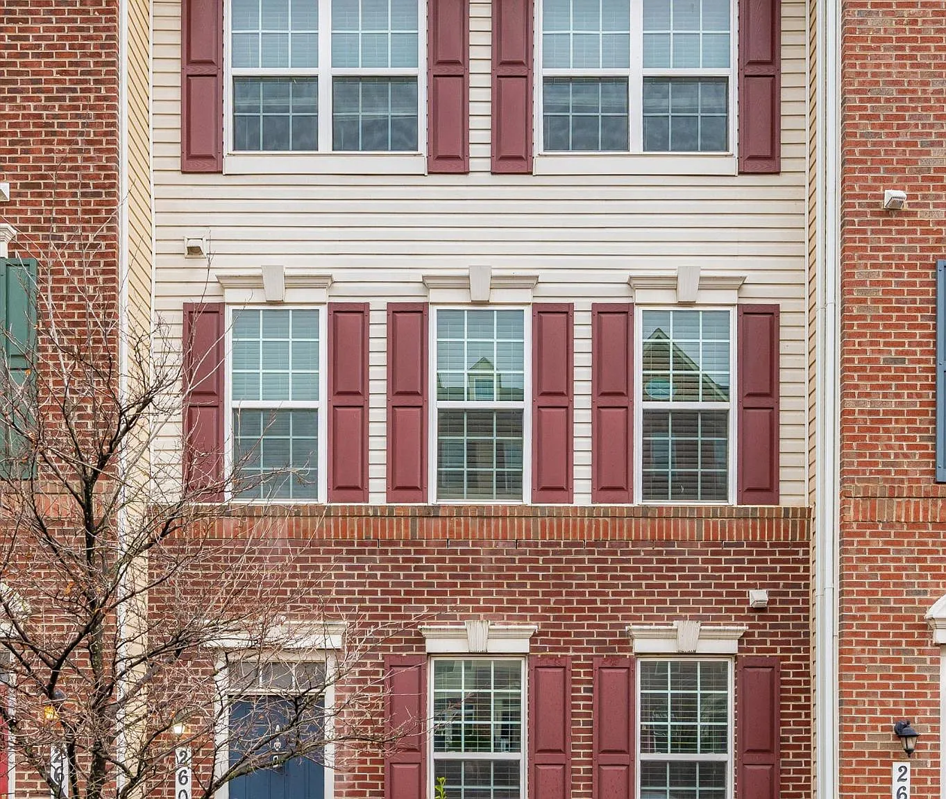 3 bed, 3.5 bath, 1880 sqft, $2,750 — Photo 1