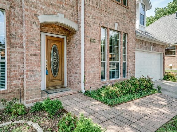 2nd image of 18609 Tall Oak Dr