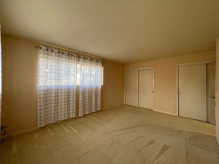 1124 Birch Ln — Photo 23