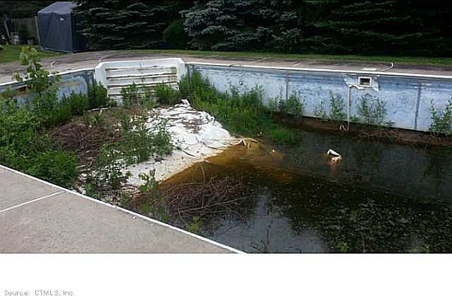 2nd image of 21 Bussemey Ave
