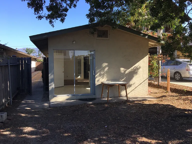 6653 Pasado Rd #B & A — Photo 2