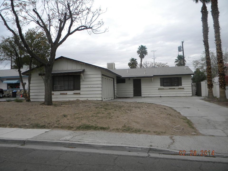 1st image of 1737 Kassabian Ave