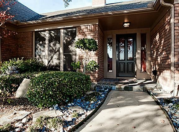 3rd image of 1709 Whitney Dr