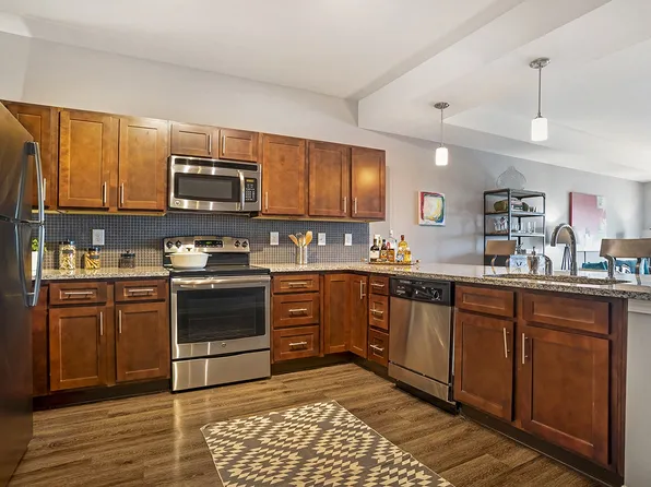 The Heights Apartments