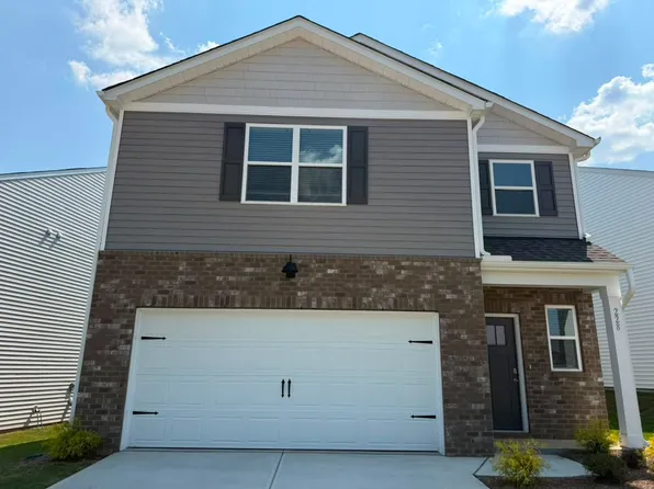 228 Chapel St, Fuquay Varina, NC 27526