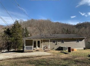 230 Shreve Dr, Danville, WV 25053