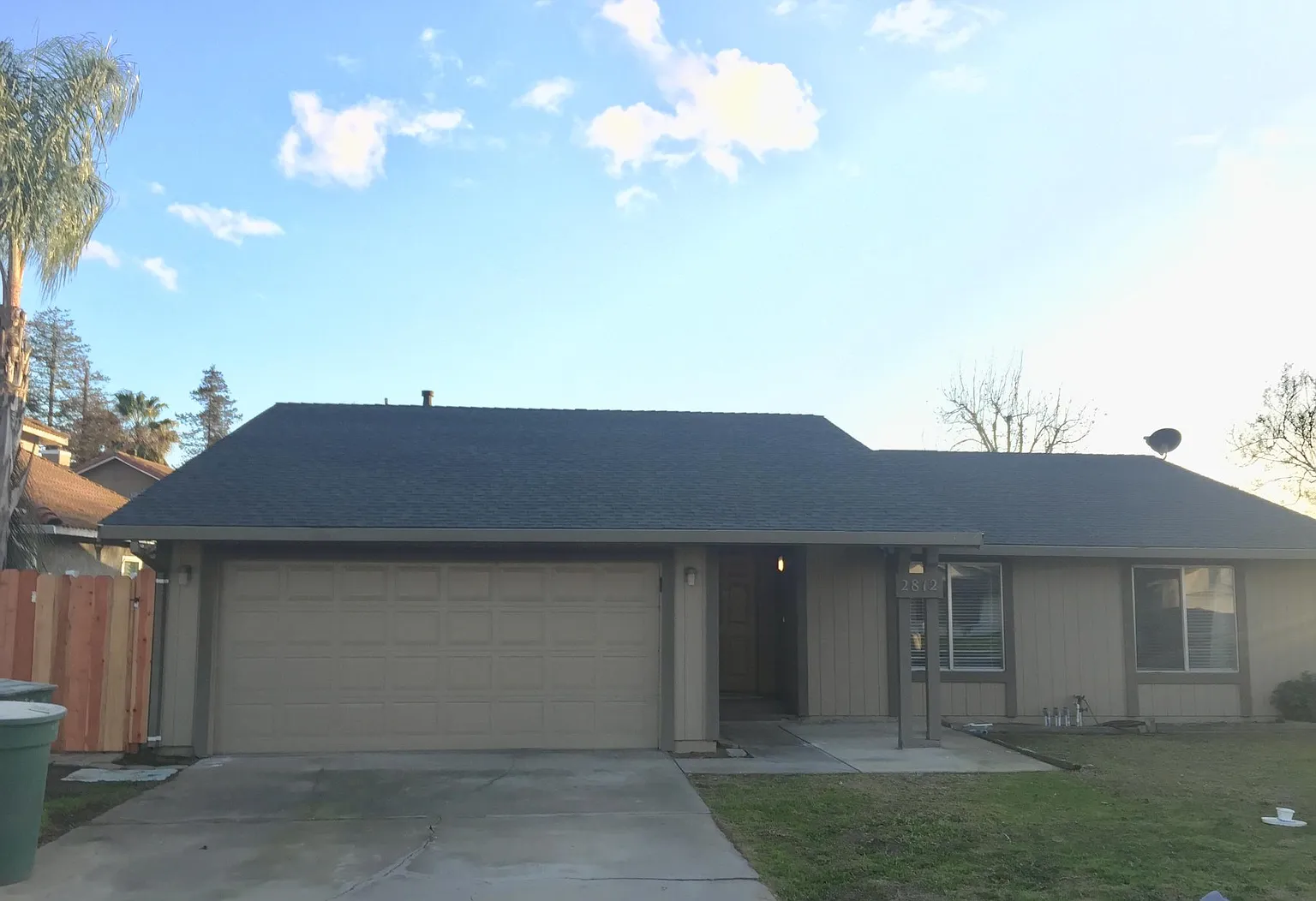 2812 McNeil Dr photo 1
