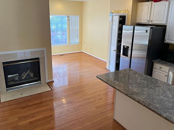 4th image of 2472 Rolling Plains Dr