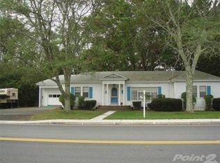 4045 Acushnet Ave, New Bedford, MA 02745