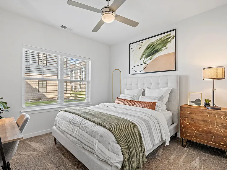 Miles - 2 Bed / 2 Bath - 1,098 Sq.Ft.