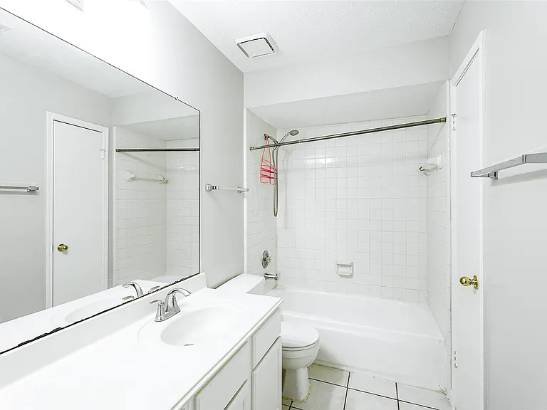 2103 Charlton House Ln — Photo 20