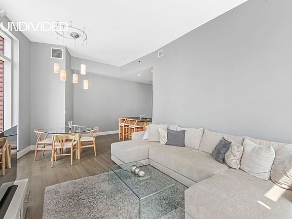3rd image of 70 Little West St APT 4H