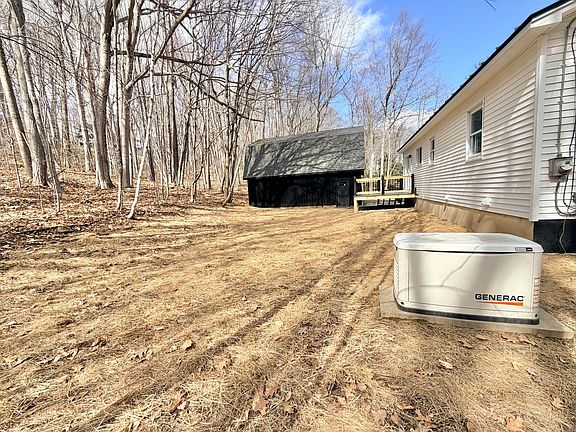 5th image of 320 Eight Rod Road