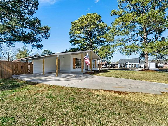 2nd image of 141 Malone Dr NW