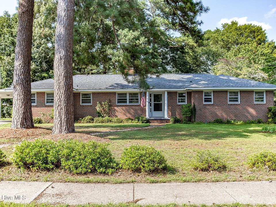 1st image of 807 E Holly Street