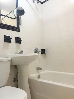 Rented by Bohemia Realty Group | media 15